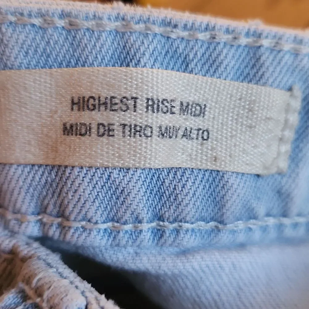 Universal Thread Highest Rise Midi Denim Shorts 14